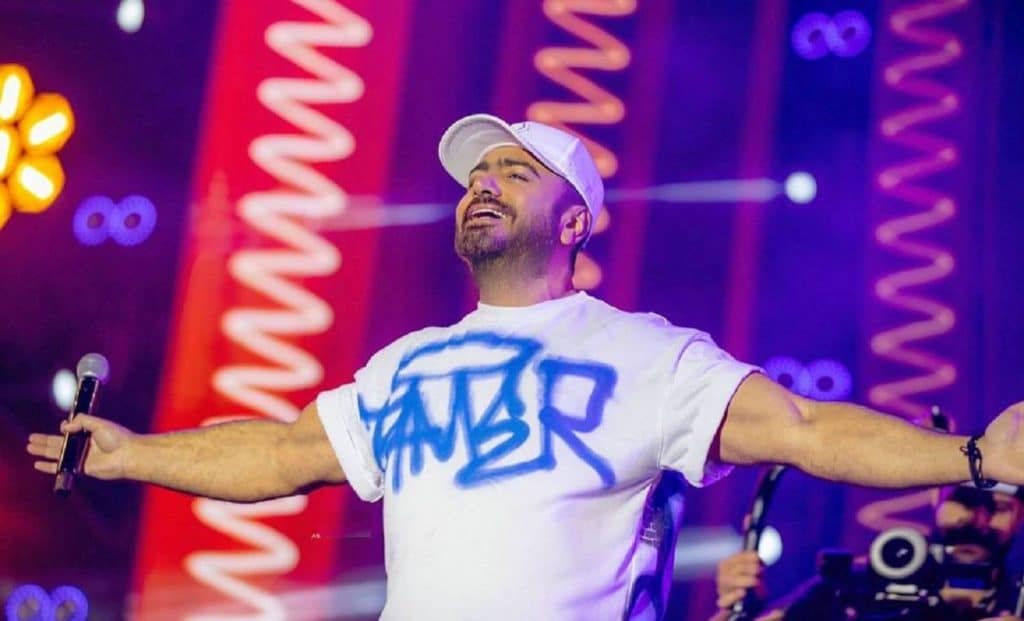 الفنان تامر حسني يفاجئ جمهوره !