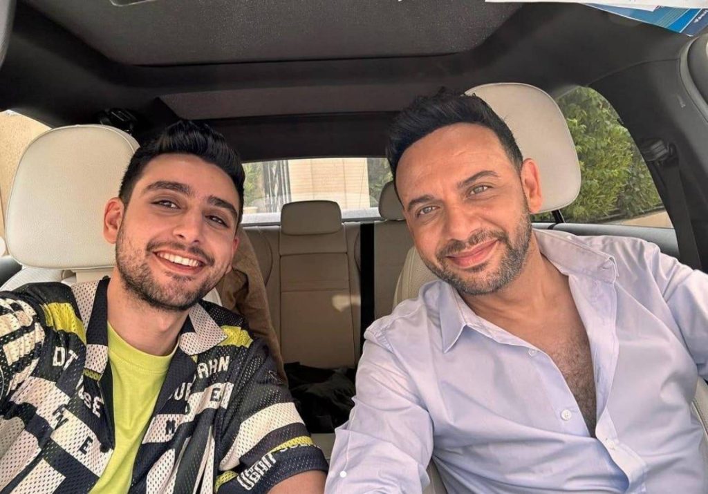 مصطفى قمر يفجّر مفاجأة عن نجله تيام