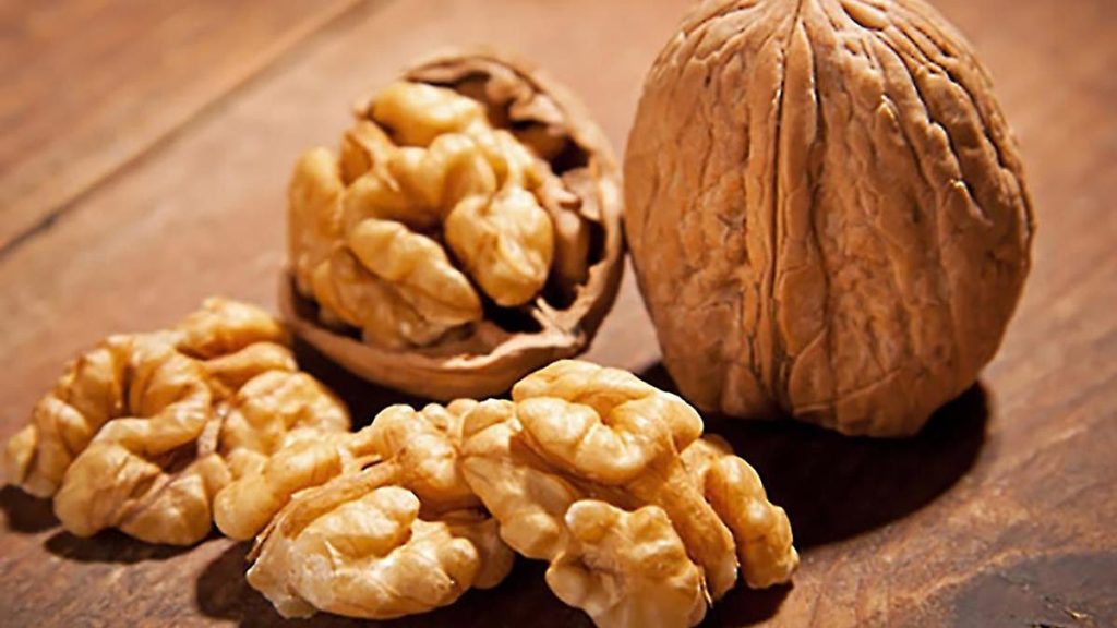 فوائد الجوز لجسم الإنسان: