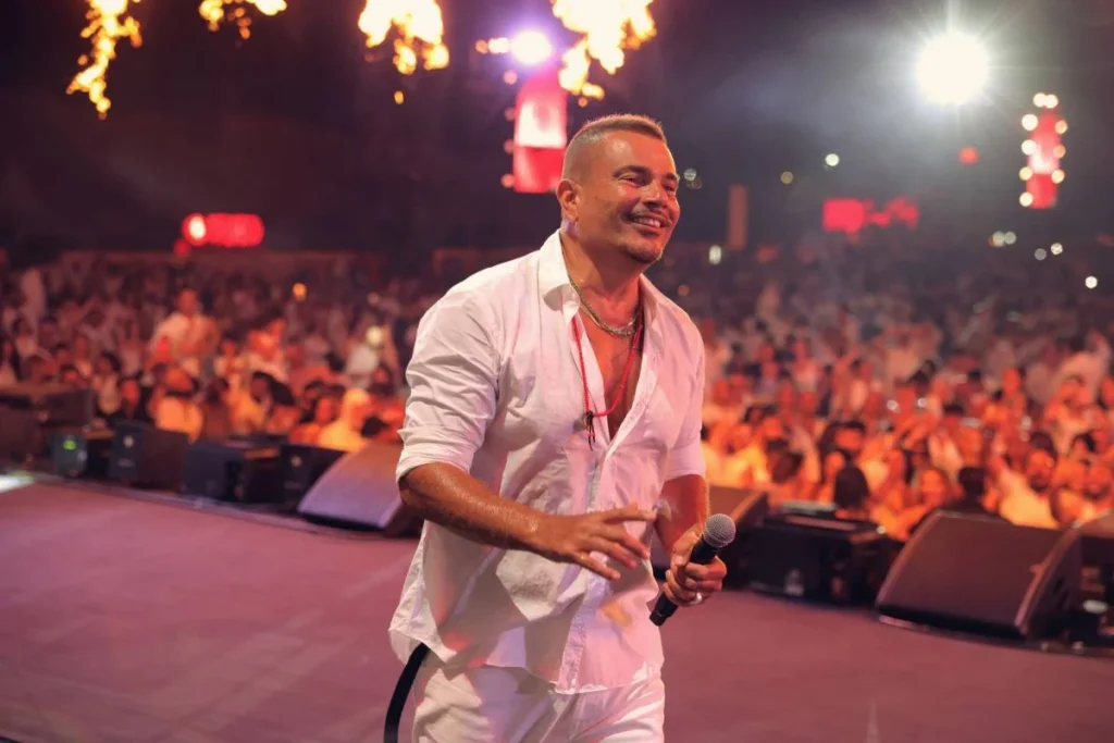 عمرو دياب يتجاهل دعوى مليار جنيه ويطرح أغنية جديدة "الطعامة"