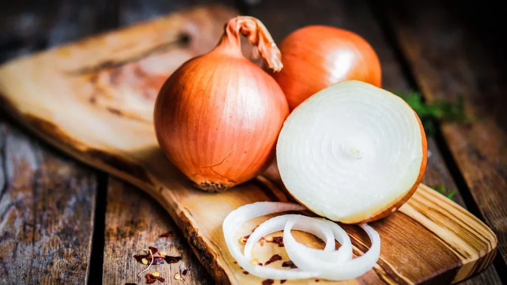 تعرف على فوائد البصل لجسم الإنسان