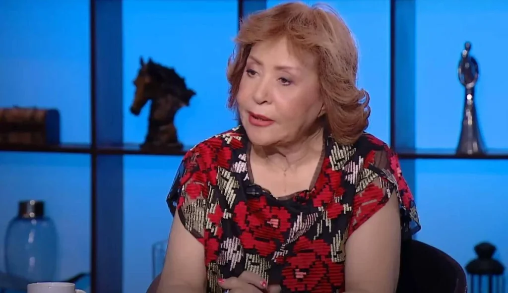 آمال رمزي: 15 عملية إجهاض ورغبة في تربية أبناء شقيقها