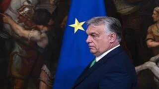 أوروبان قد يبحث "مهمة السلام" في أوكرانيا خلال قمة بريطانيا