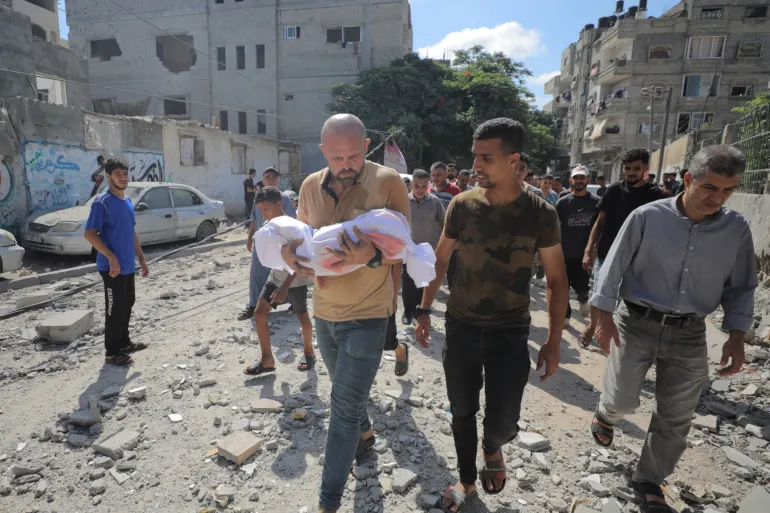 عاجل .. سقوط عشرات الشهداء والجرحى بقصف للاحتلال على مناطق متفرقة بغزة