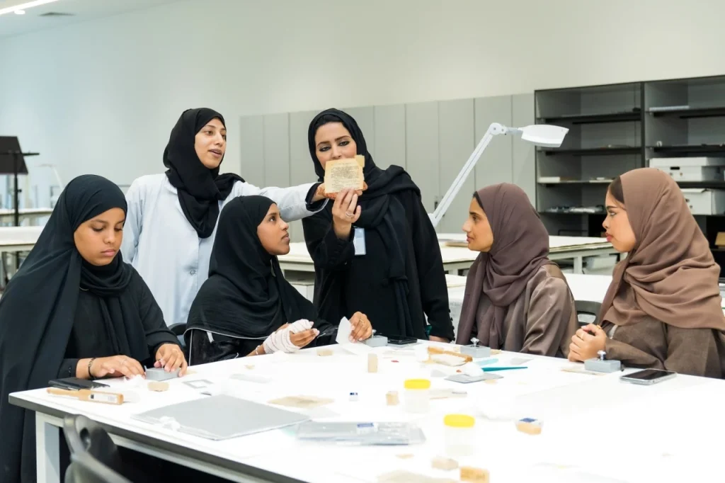 الأرشيف والمكتبة الوطنية: جهود حثيثة لحفظ ذاكرة الوطن وتأهيل الكوادر