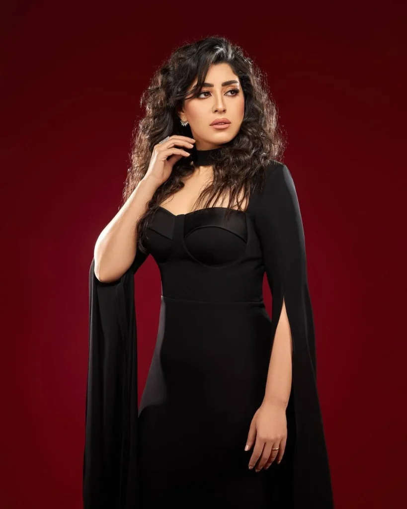 تامر حسني يشعل الساحل الشمالي بحفل أسطوري وحضور جماهيري كبير