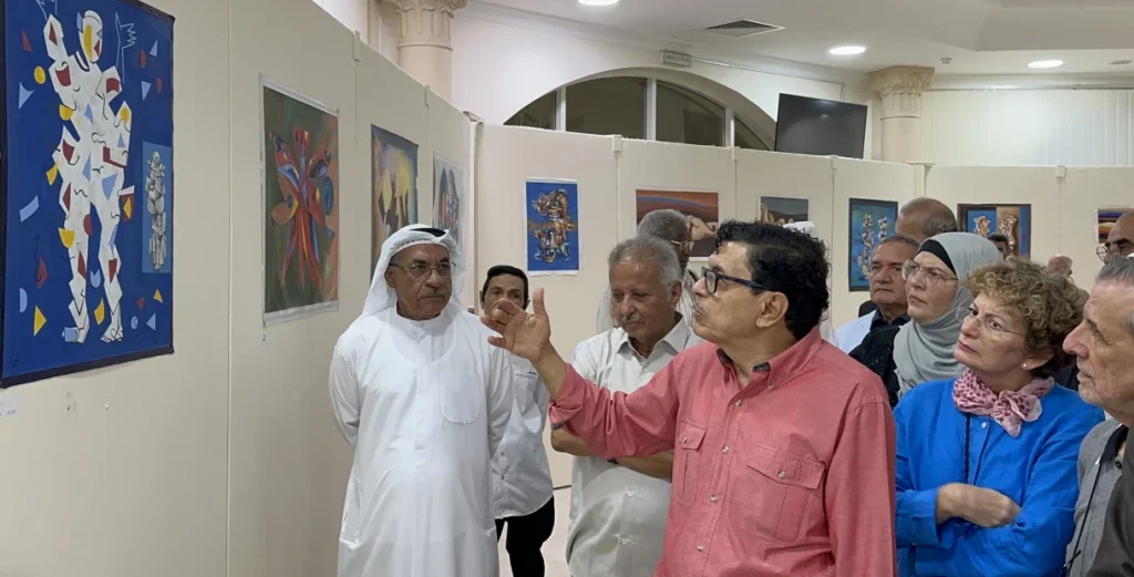 مصطفى صالح أبالسيد: لوحات تعكس تجربة حياة حافلة بالفن والإبداع