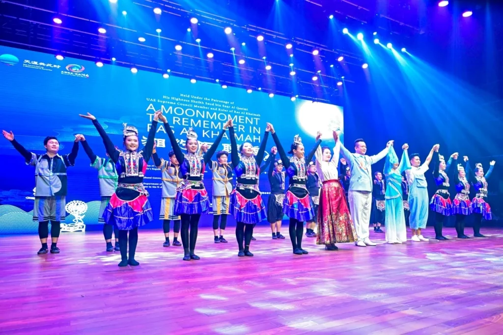 المركز الثقافي الصيني في الإمارات: منصة حيوية للتبادل الثقافي والسياحي