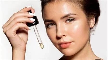 زيت الجوز: سر نضارة بشرتك وجمالها الطبيعي