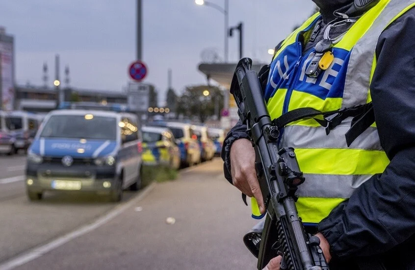 ألمانيا تشهد هجوماً: سوري يواجه اتهامات بإحراق مباني وسلب متاجر