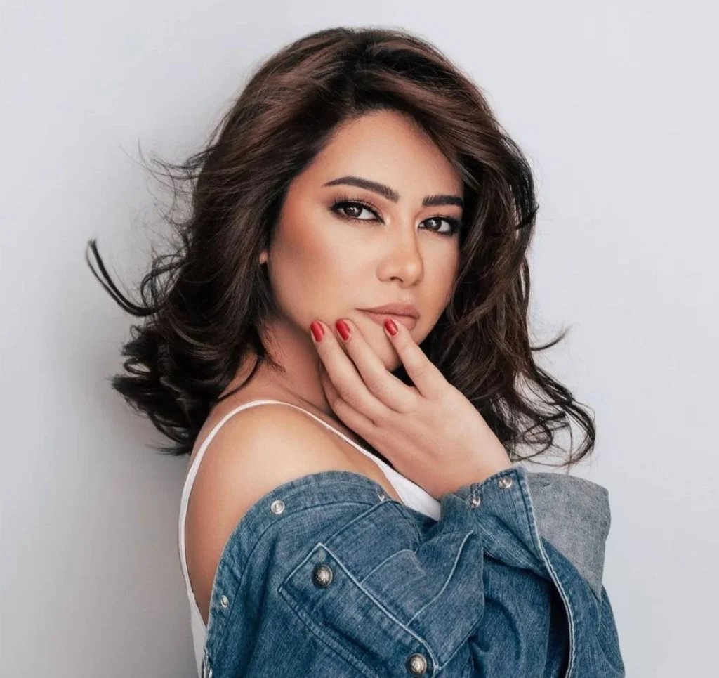 شيرين عبدالوهاب تعتذر لشقيقها: صورة الصلح تتصدر السوشيال ميديا