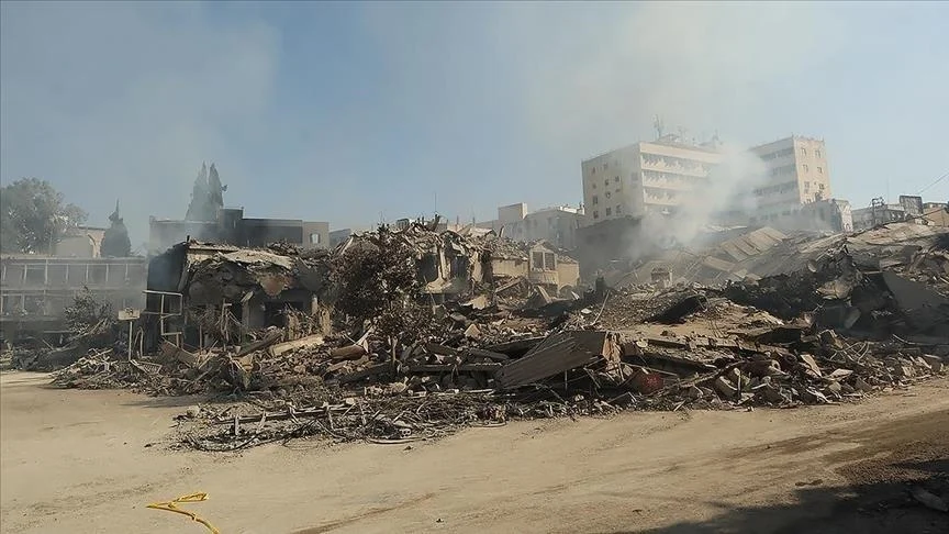 المدفعية الإسرائيلية تجدد قصف المستشفى الإندونيسي