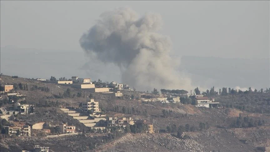 عاجل .. استشهاد 5 أشخاص بغارات إسرائيلية على بلدة صربين جنوب لبنان