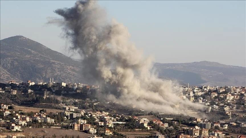 الجيش الإسرائيلي يعلن مهاجمة "70 هدفا لحزب الله" بلبنان في يوم