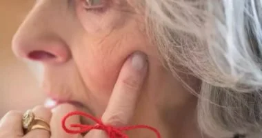 5 عادات يومية تحميك من الخرف وتقوي ذاكرتك