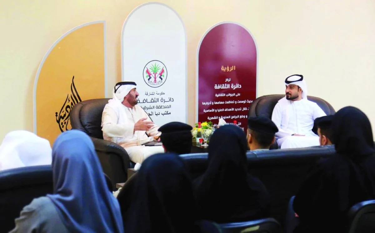 سلطان الرفيسة يحتفي بالشعر في دبا الحصن