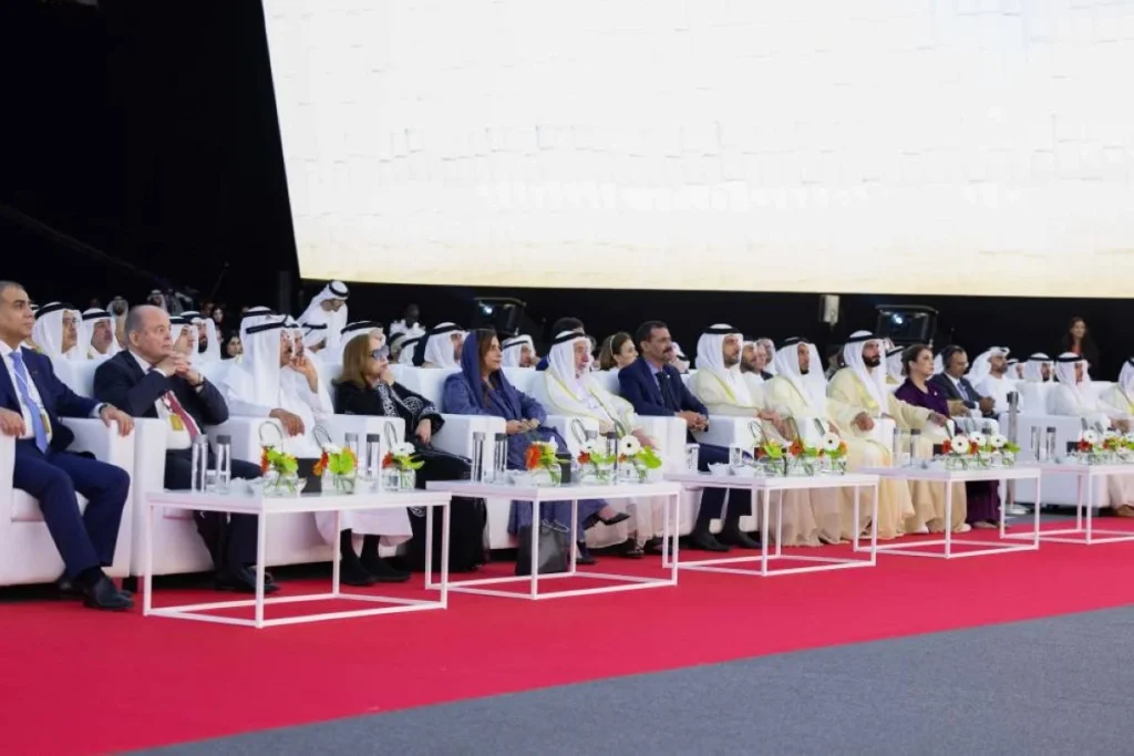 افتتاح معرض الشارقة الدولي للكتاب: سلطان القاسمي يؤكد أهمية الثقافة العربية