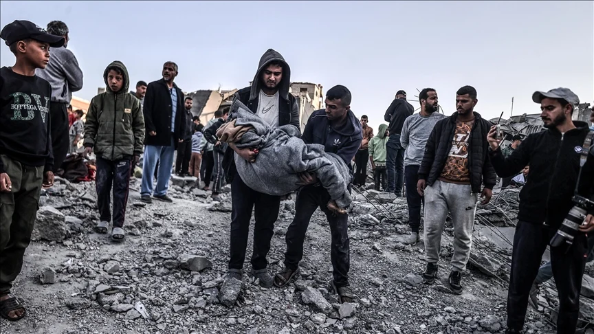 إسرائيل تقتل 16 فلسطينيا وتواصل الإبادة بالشمال