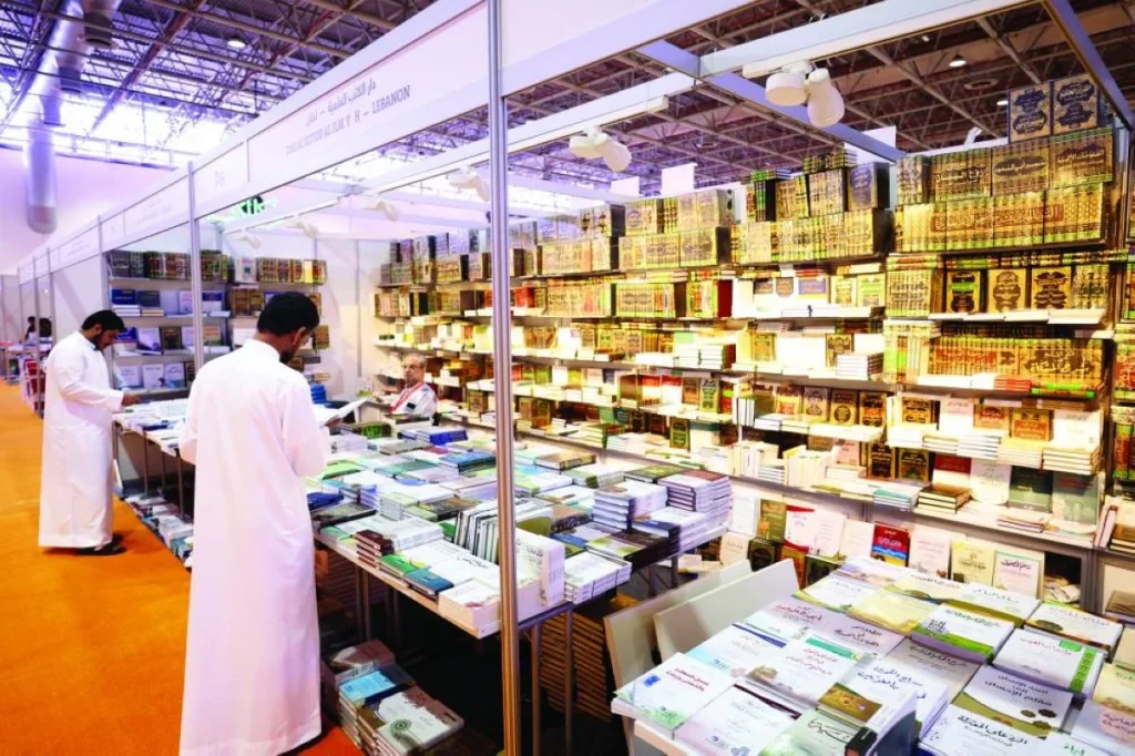 الشارقة تستضيف أقدم مخطوطة لألف ليلة وليلة في العالم