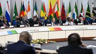 روسيا وإفريقيا تعززان التعاون: لافروف يعلن عن حزمة اتفاقات جديدة