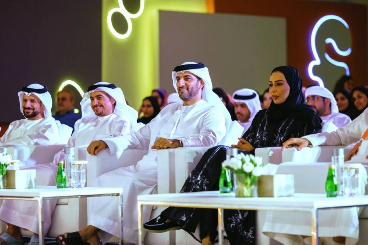 "أسمار" يستعرض سحر الشعر العربي في لقاءه نائب حاكم الشارقة