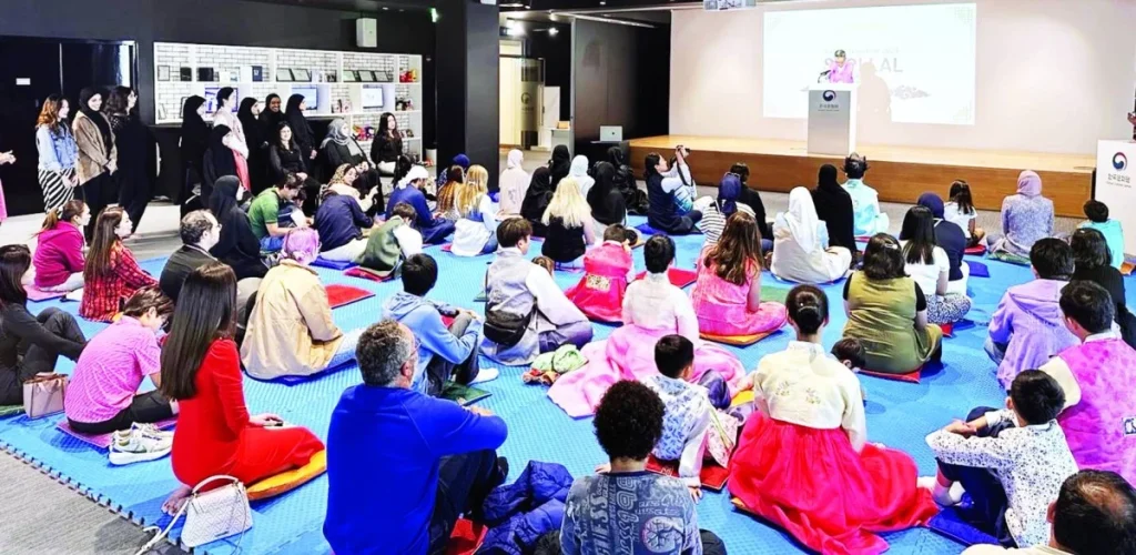 المراكز الثقافية في الإمارات: جسور للتبادل الحضاري والمعرفي