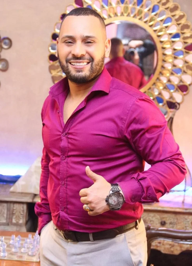 محمد الريفي ينفي منعَه من الغناء في مصر: "إشاعات لا أساس لها"