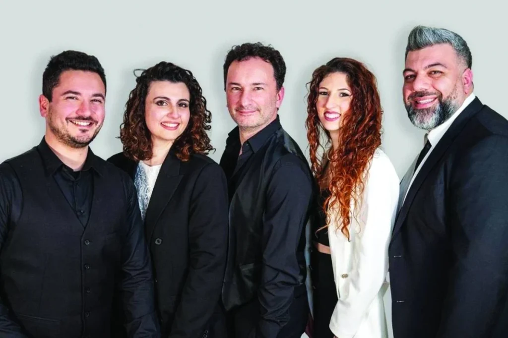 مهرجان جاز على الجزيرة: احتفال عالمي بالموسيقى والثقافة في الشارقة