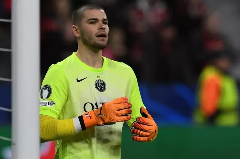 شوفالييه يخطط للرحيل عن باريس سان جيرمان 