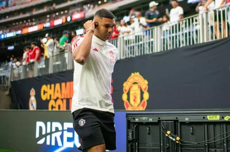 تقارير: الاتحاد السعودي يعتزم ضم كاسيميرو 